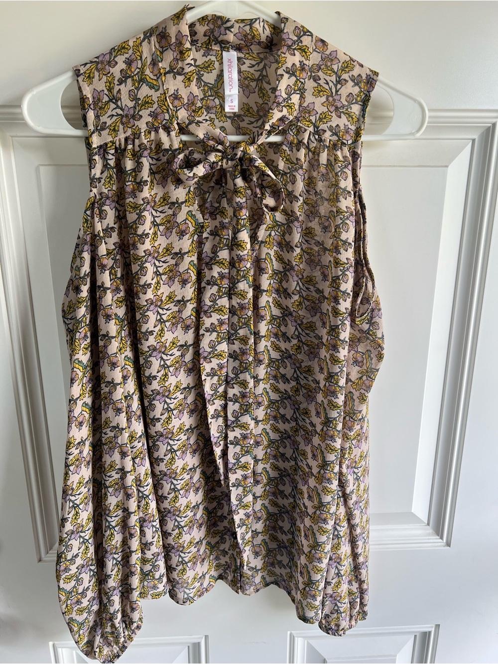 Floral long sleeve open shoulder blouse